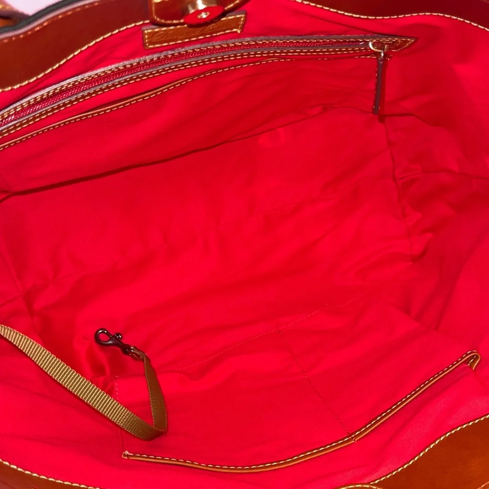 Dooney & Bourke cabriolet tote